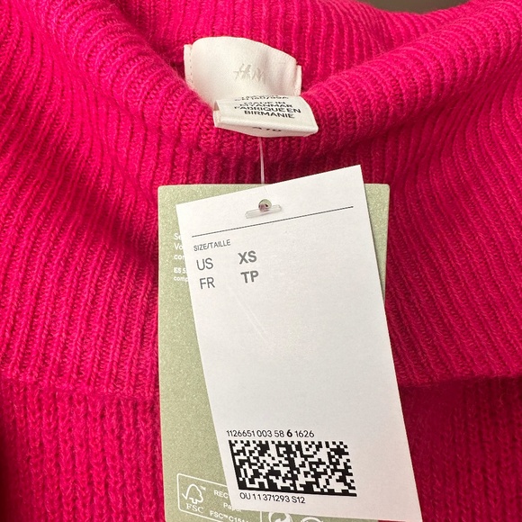 NWT Off-the-shoulder Bodycon Knit Mini Dress Barbie Margot Robbie Wolf of Wall - Picture 6 of 9